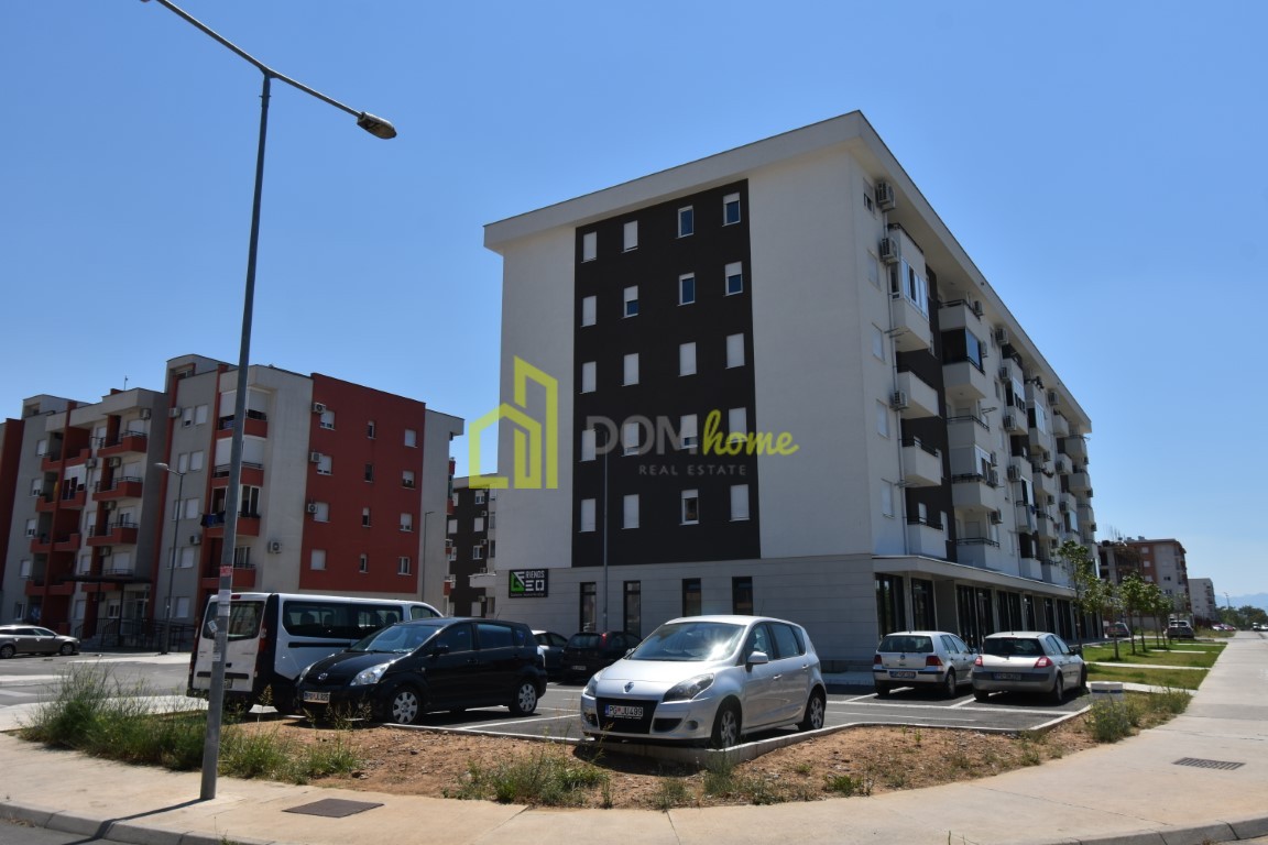 Jednosoban stan 51m2, Tuški put